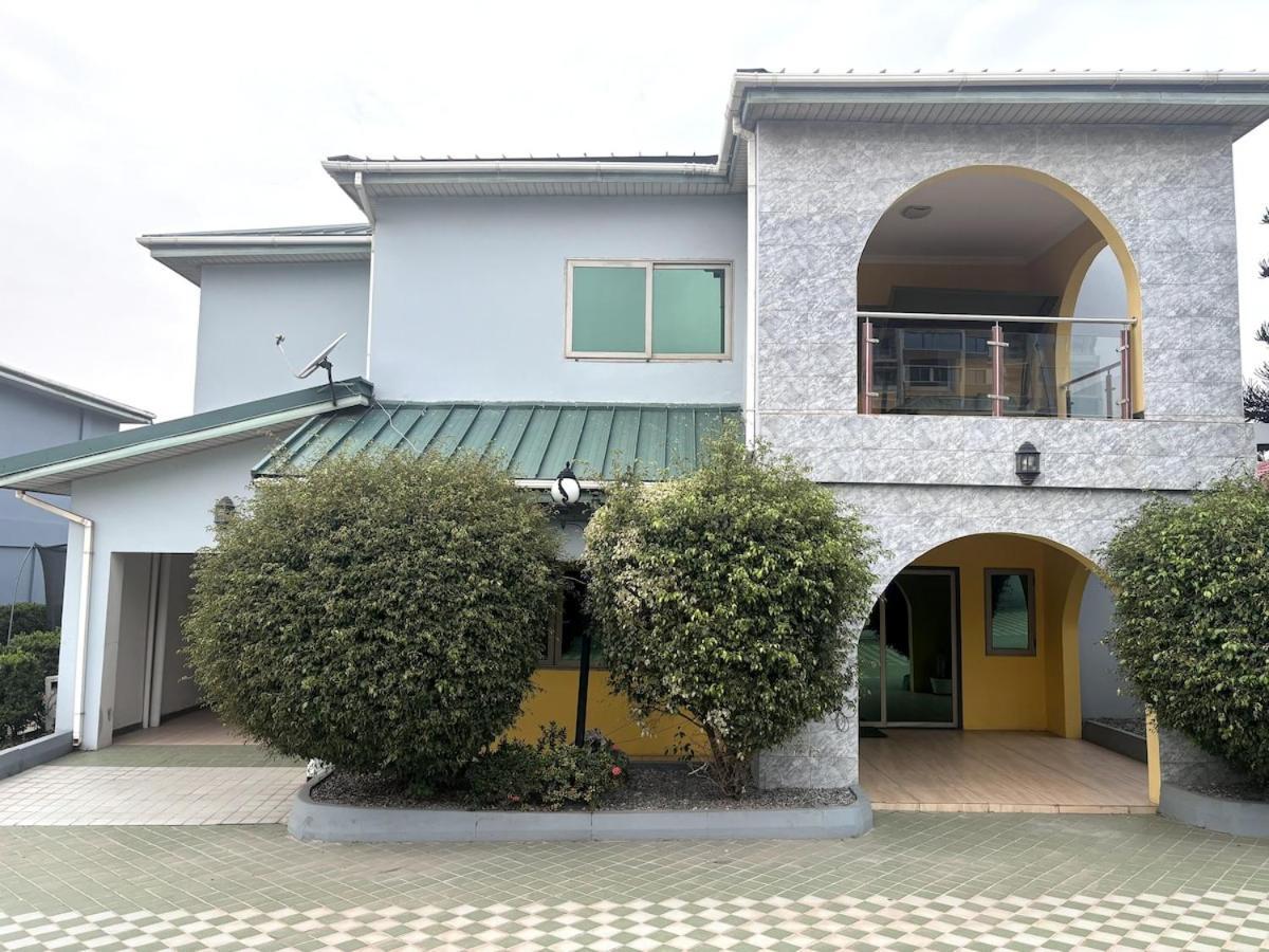 Takako Court Luxury Houses & Apartments, East Legon Accra Exterior photo